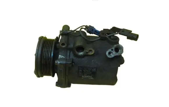 Mitsubishi Outlander Air conditioning (A/C) compressor (pump) 7813A068 4B12