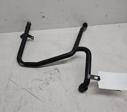 Audi A6 S6 C5 4B Engine coolant pipe/hose 053121075K