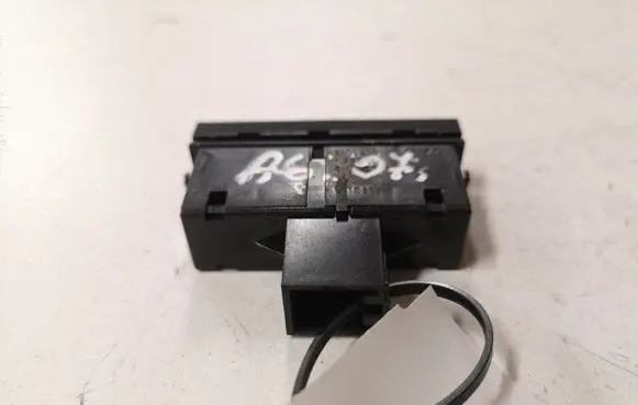 Audi A6 S6 C6 4F Hazard light switch 9751216