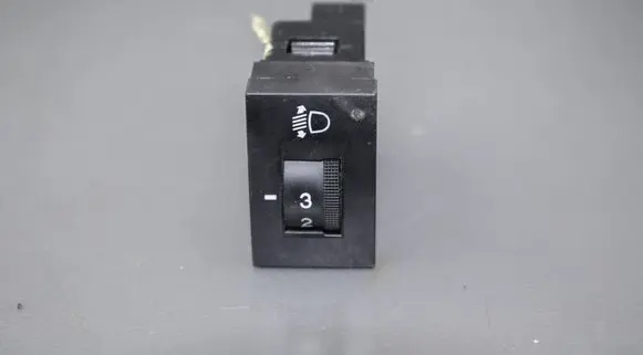 Hyundai Matrix Light switch 9337017000