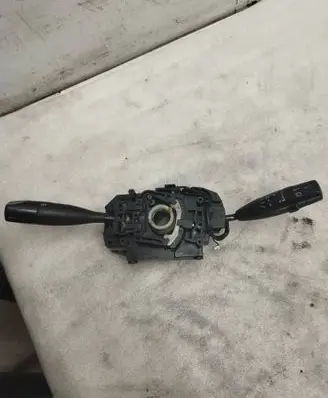 Mazda 626 Wiper turn signal indicator stalk/switch 175112