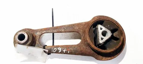 Nissan Micra Engine mount bracket 