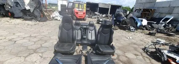 Seat set