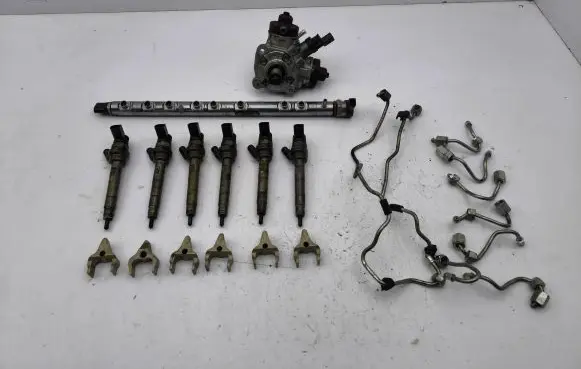 BMW 5 F10 F11 Fuel injection system set 7800124 0445216031 0445110478