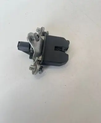 Skoda Octavia Mk2 (1Z) Tailgate/trunk/boot lock/catch/latch 1Z5827501D