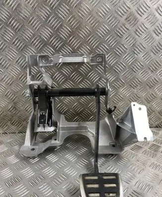 Audi Q7 4M Pedal assembly 4M2723117B