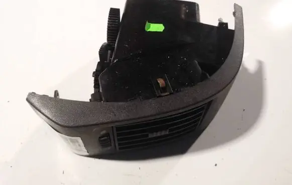 Peugeot Boxer Dash center air vent grill ls385817