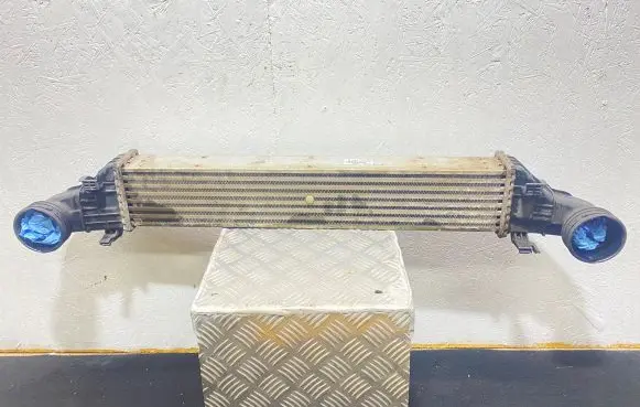 Mercedes-Benz E W211 Intercooler radiator A2115001102 A6356