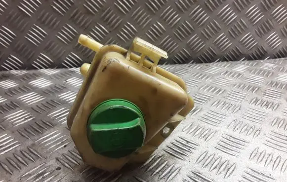 Volkswagen Transporter - Caravelle T5 Power steering fluid tank/reservoir 7H0422371A