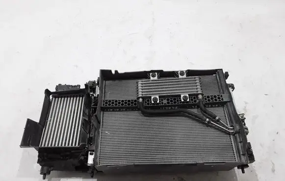 Dacia Sandero III Radiator set 