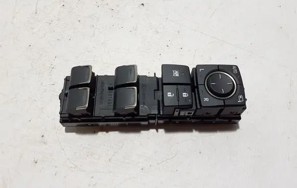 Lexus NX Electric window control switch 8404078050