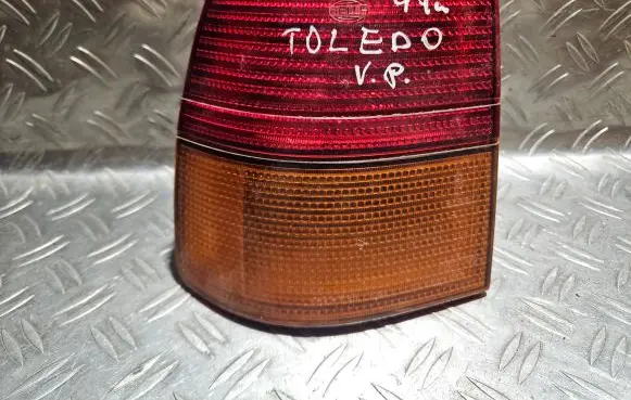 Seat Toledo I (1L) Rear/tail lights 96164700