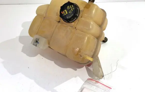 Ford Ranger Coolant expansion tank/reservoir JB3G8K218AA