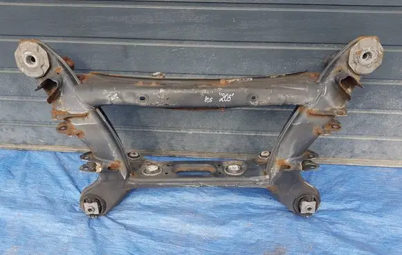 Mercedes-Benz C W205 Rear subframe KOLYSKA205
