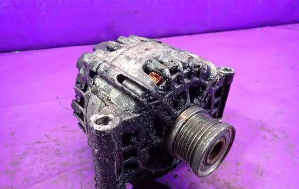 Peugeot 3008 I Generator/alternator 