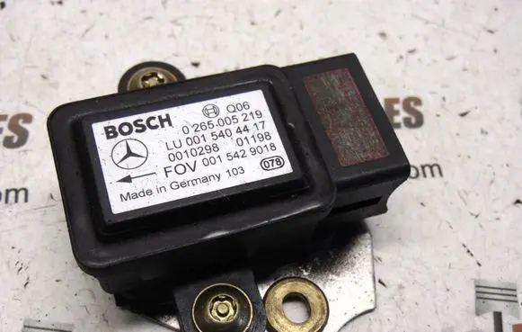 Mercedes-Benz A W168 ESP acceleration yaw rate sensor A0015404417