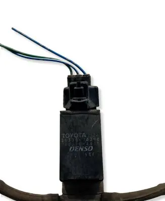 Toyota Yaris Windshield washer fluid reservoir/tank 552225