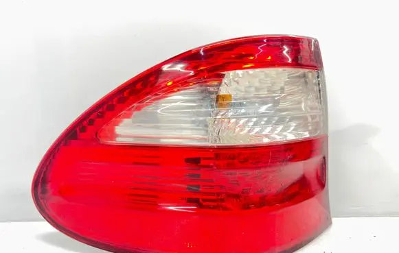 Mercedes-Benz E W211 Rear/tail lights 379141
