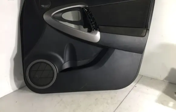 Toyota RAV 4 (XA30) Front door card panel trim 6771742020