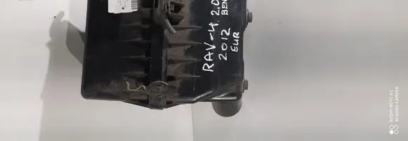 Toyota RAV 4 (XA30) Air filter box