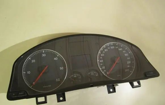 Volkswagen Golf V Speedometer (instrument cluster) 1K0920862K