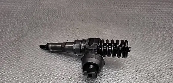 Audi A3 S3 8L Fuel injector 038130073AG