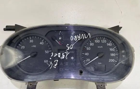 Opel Vivaro Speedometer (instrument cluster) P8200252449A 216715708 NS0041279X