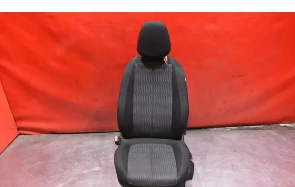 Peugeot 308 Front driver seat 