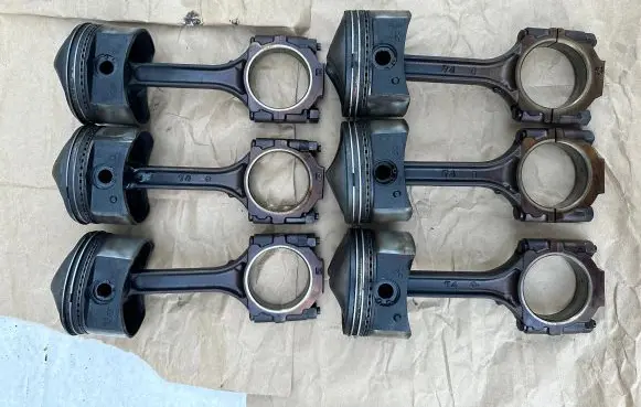 Mitsubishi Pajero Connecting rod/conrod MD173800 MD369172 MD369169