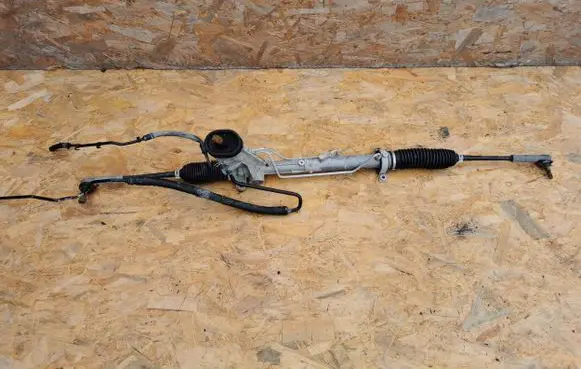 Volkswagen Polo Steering rack