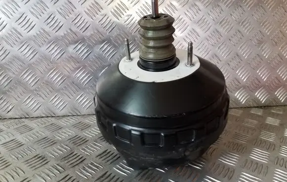 Volkswagen Sharan Brake booster 7N2614105C