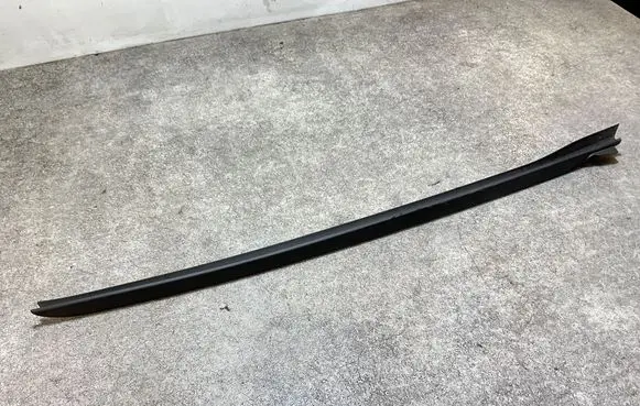 BMW i4 Windshield trim 7933088