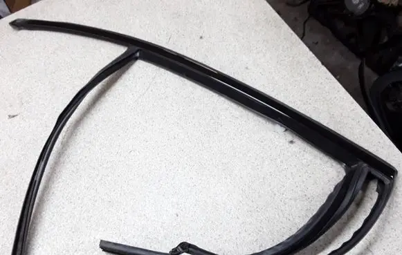 BMW 3 G20 G21 Rubber seal rear door window/glass 7407405 7407406