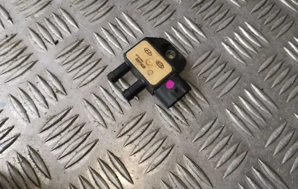 KIA Optima Exhaust gas pressure sensor 392102F600 9022090001