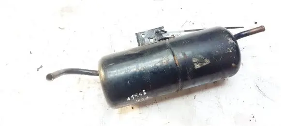 Vacuum air tank