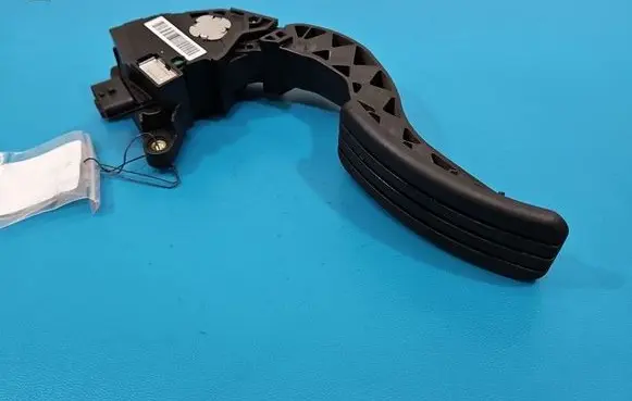 Renault Fluence Accelerator throttle pedal 180100024R IMPRK1581156
