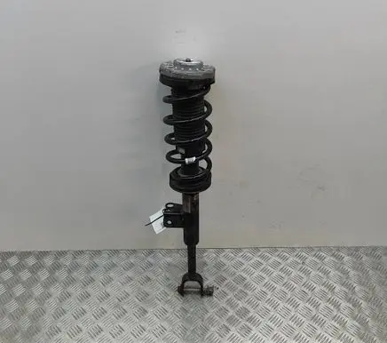 BMW 5 G30 G31 G38 Front shock absorber/damper 6882570 6866630