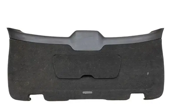 Tailgate trim