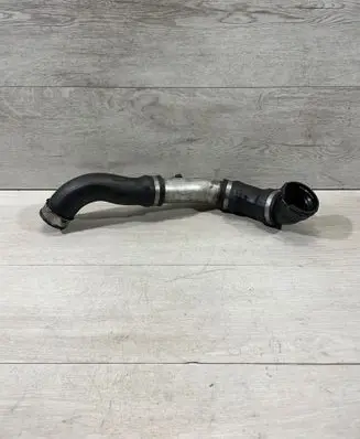 Intercooler hose/pipe