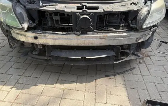 Mercedes-Benz CL C216 Radiator support slam panel
