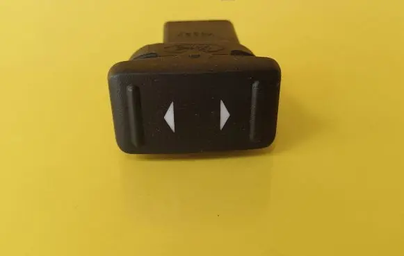 Ford Focus Electric window control switch 7M5T14529AA 03166720