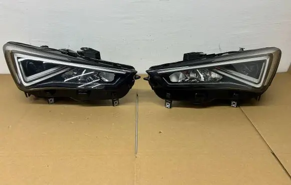 Seat Leon IV Headlight/headlamp 5FB941008F