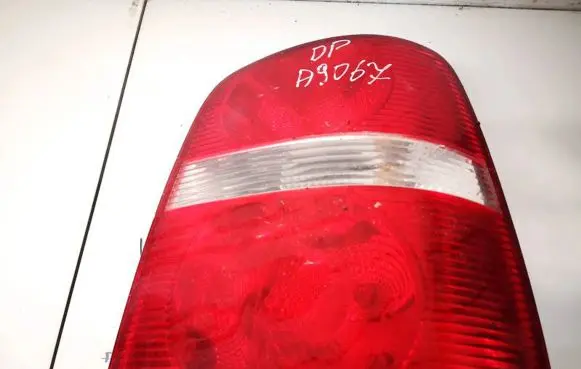 Volkswagen Touran I Rear/tail lights 1t0945096f