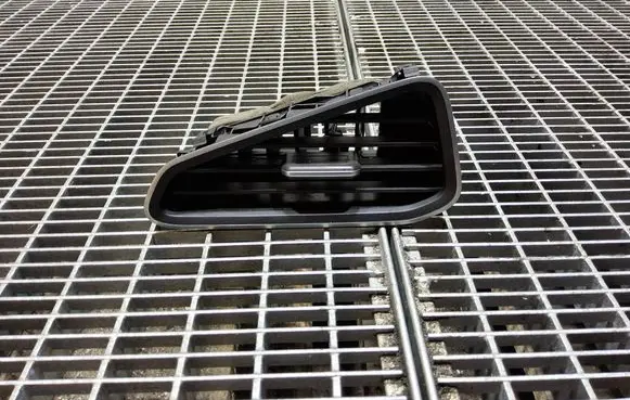 Volkswagen ID.3 Dashboard air vent grill cover trim 10A819704