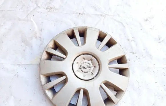 Opel Zafira B R16 wheel hub/cap/trim 13242075
