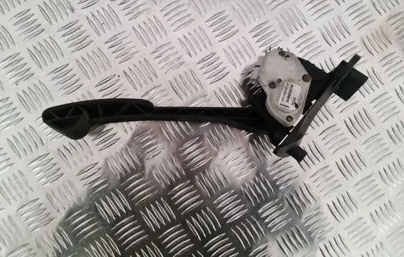 Volvo S80 Accelerator throttle pedal 306835166PV00853712