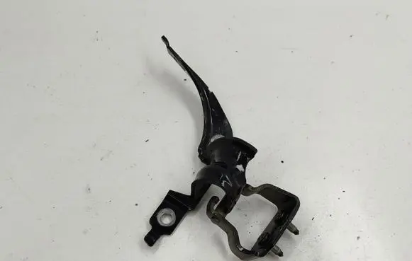 Audi A4 S4 B7 8E 8H Tailgate/trunk/boot hinge 8E9327300