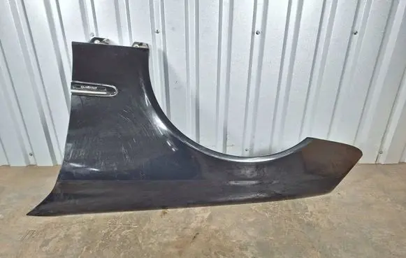 Mercedes-Benz E W211 Fender 