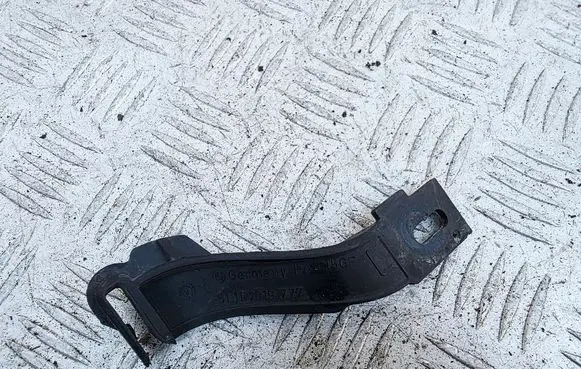 BMW 3 E92 E93 Headlight/headlamp mounting bracket 7019777 51117019777 10268110