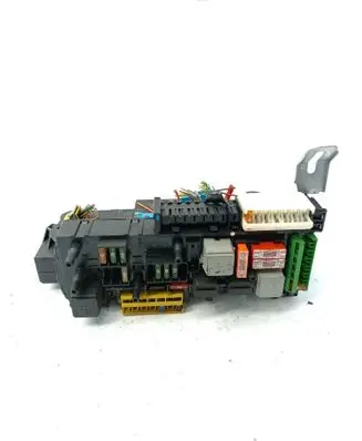 Mercedes-Benz C W204 Fuse module 5DK011022 50501102200